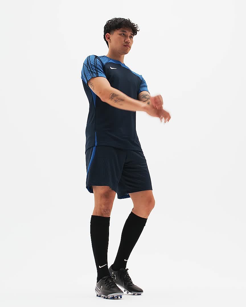 Calzado de f tbol de corte low para terrenos m ltiples Nike Tiempo