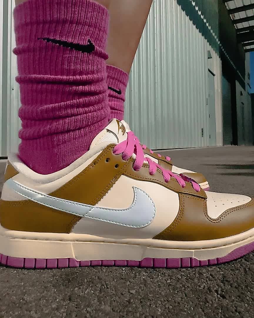 Calzado para mujer Nike Dunk Low SE