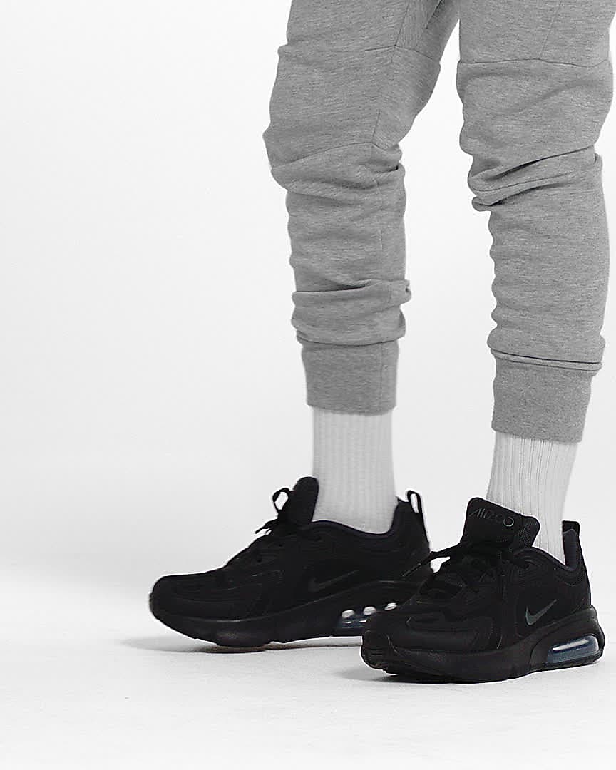 black nike 200 junior