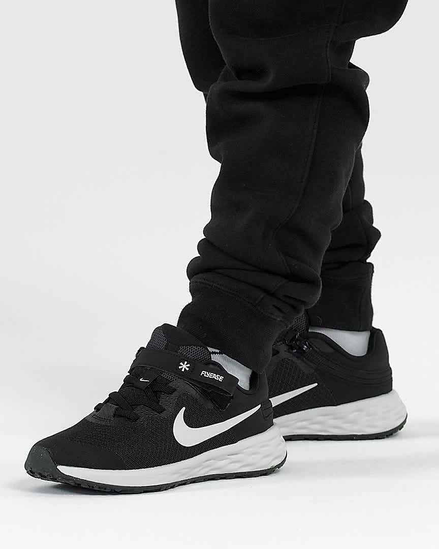 Calzado para niños talla pequeña Nike Revolution 6 FlyEase. Nike.com