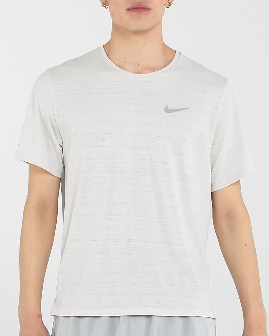 Repulsión preparar enfocar Nike Dri-FIT Miler Camiseta de running - Hombre. Nike ES