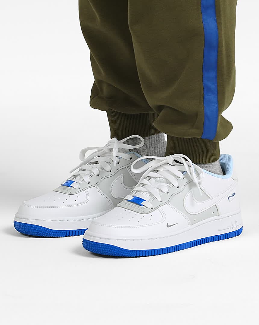 size 1 nike air force 1