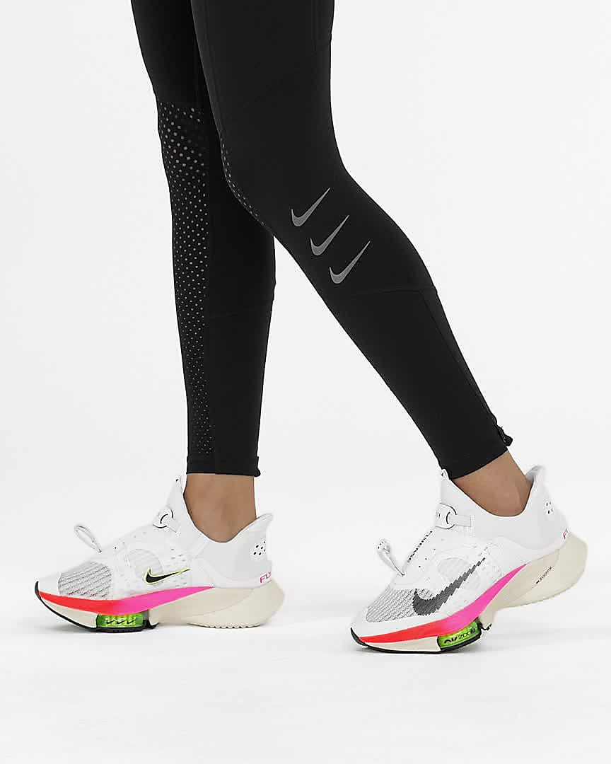 Nike Air Zoom Tempo Next% FlyEase Hardloopschoen voor dames (straat)