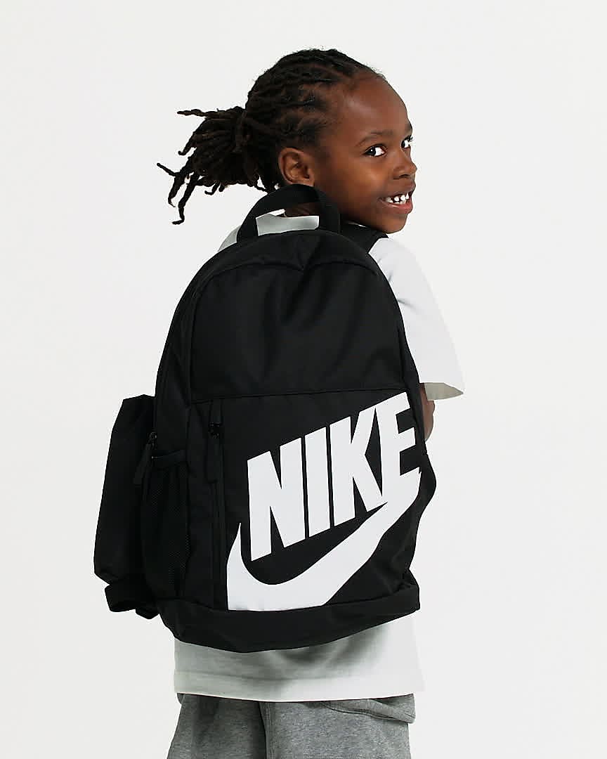 Nike Rugzak voor kids 20 liter . Nike BE