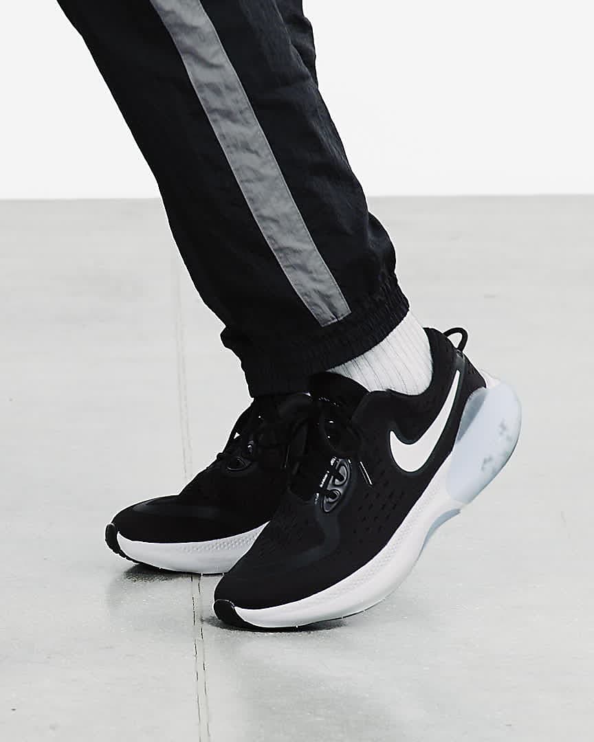 nike joyride run black