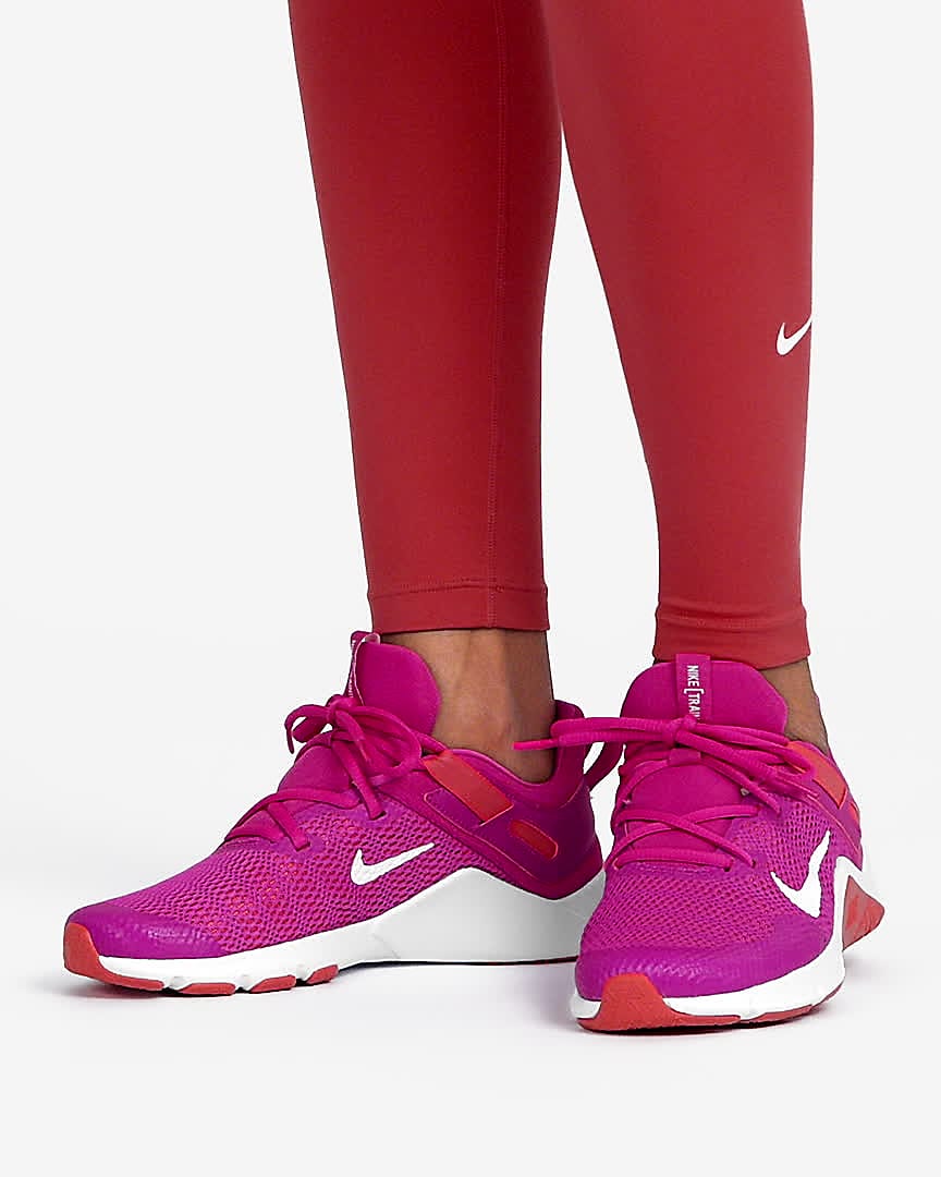Nike Legend Essential 女款訓練鞋。Nike TW