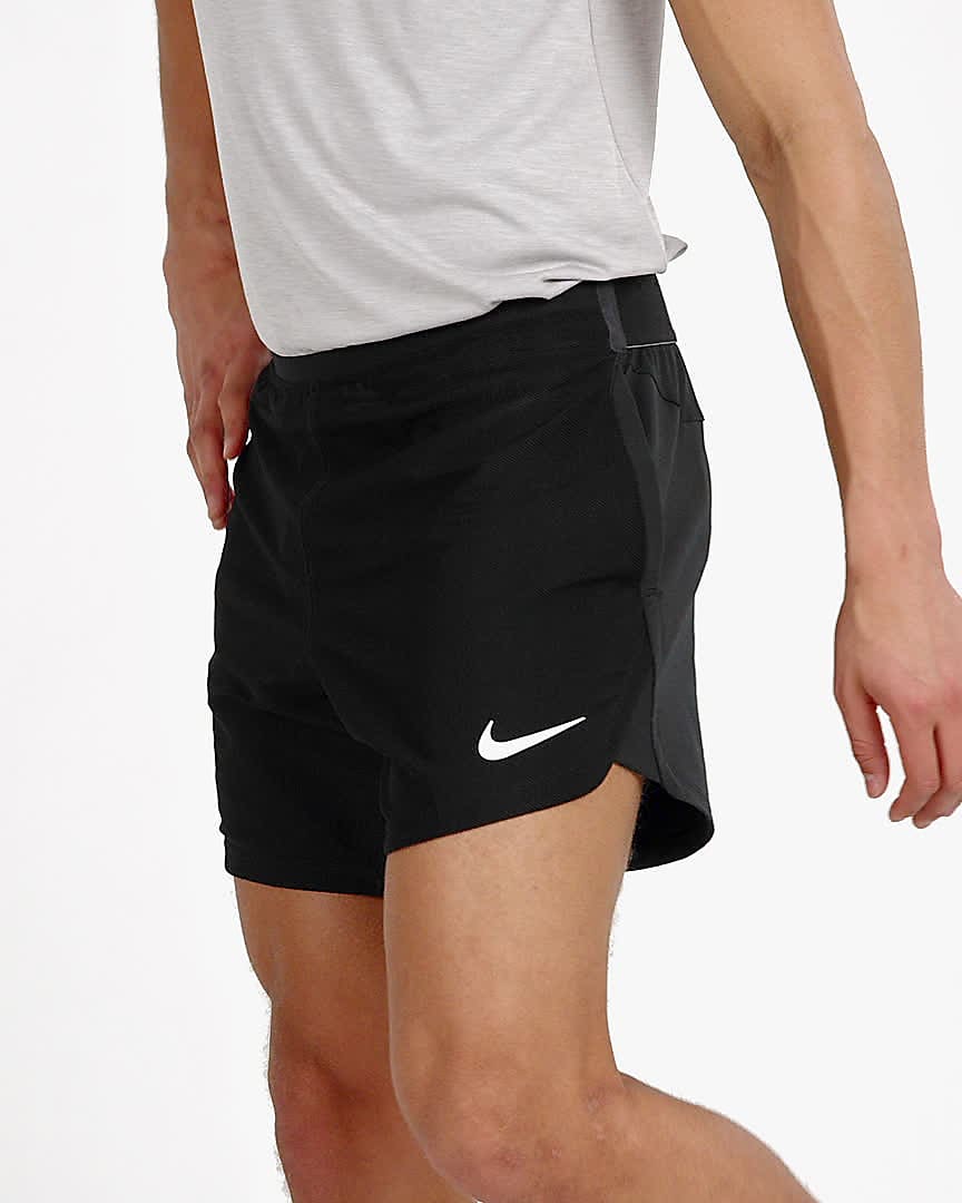 nike standard fit shorts size chart