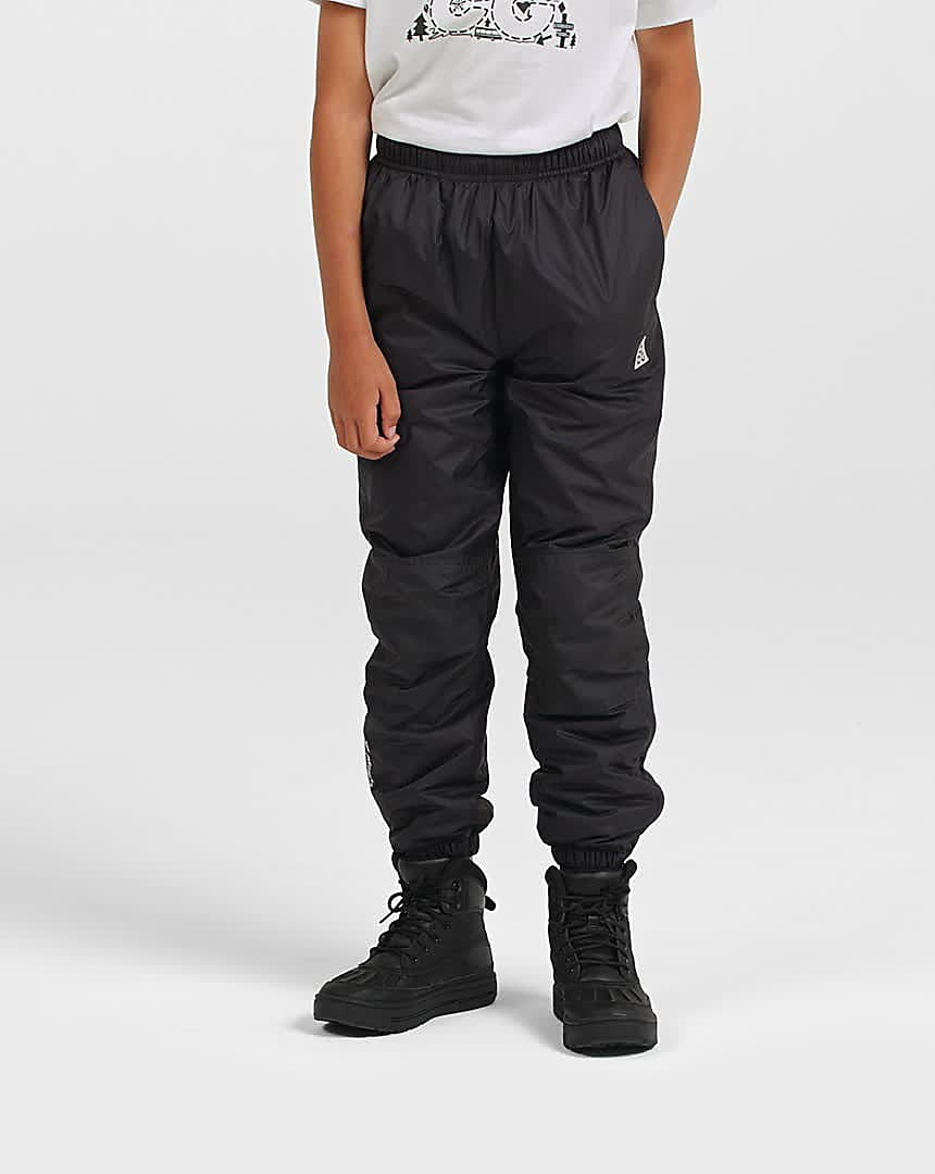 Nike Outdoor Play Older Kids' Woven Cargo Trousers. Nike CA