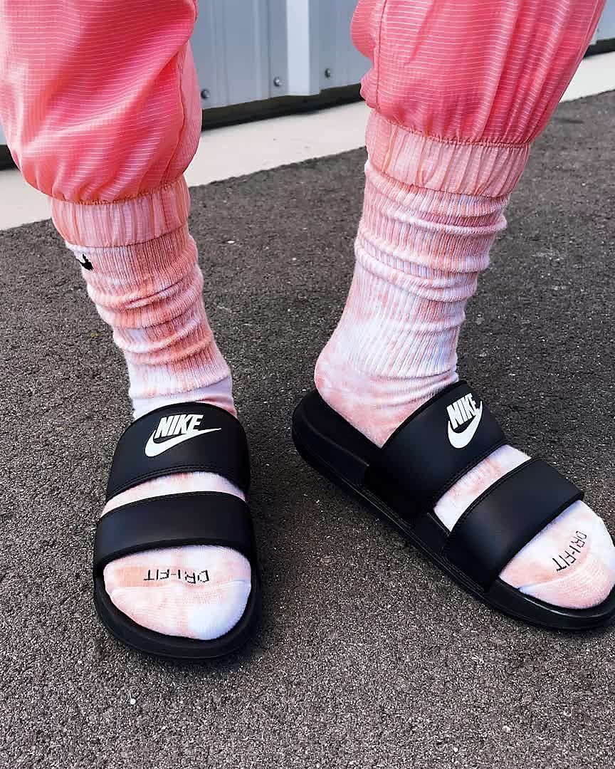 nike offcourt slide on feet