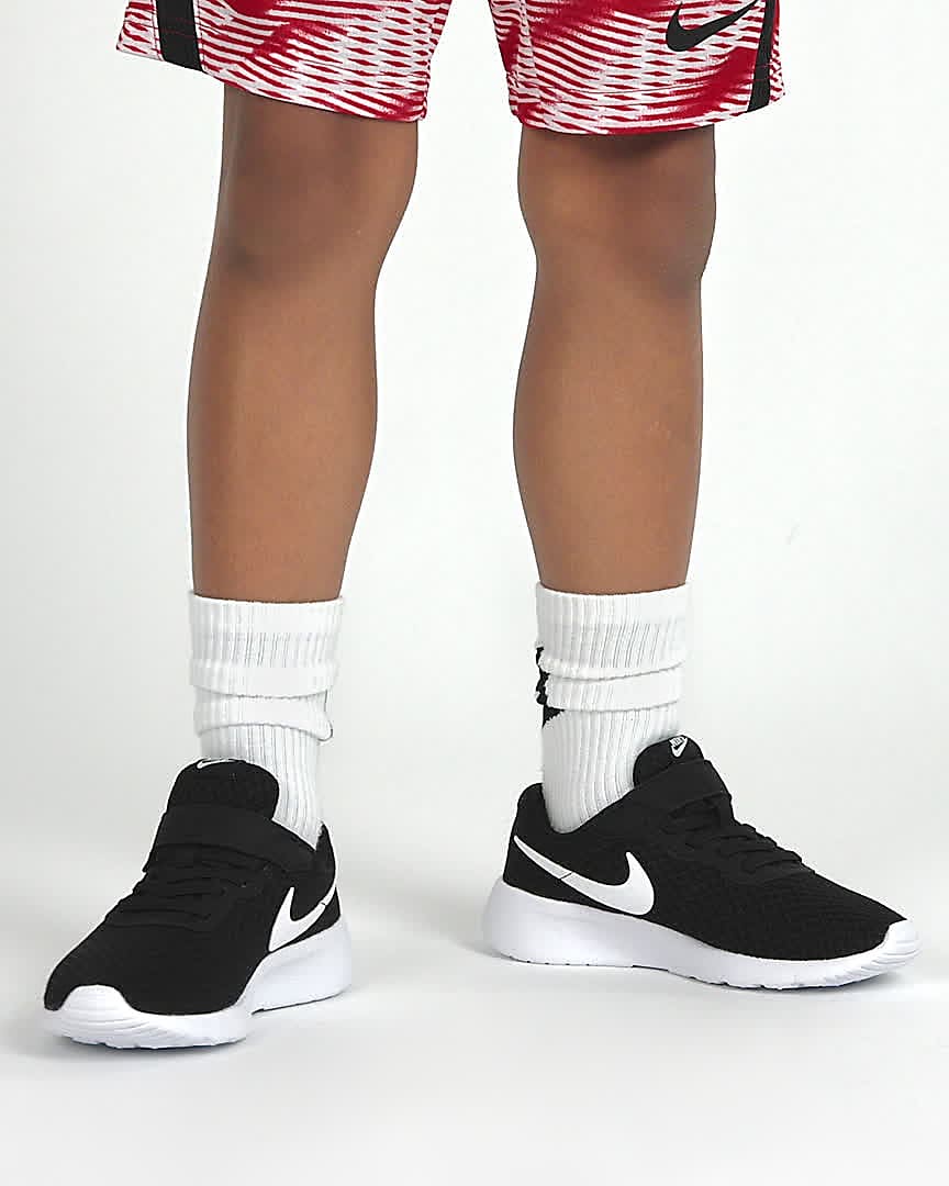 Nike Tanjun (10.5c-3y) 小童鞋款。Nike TW