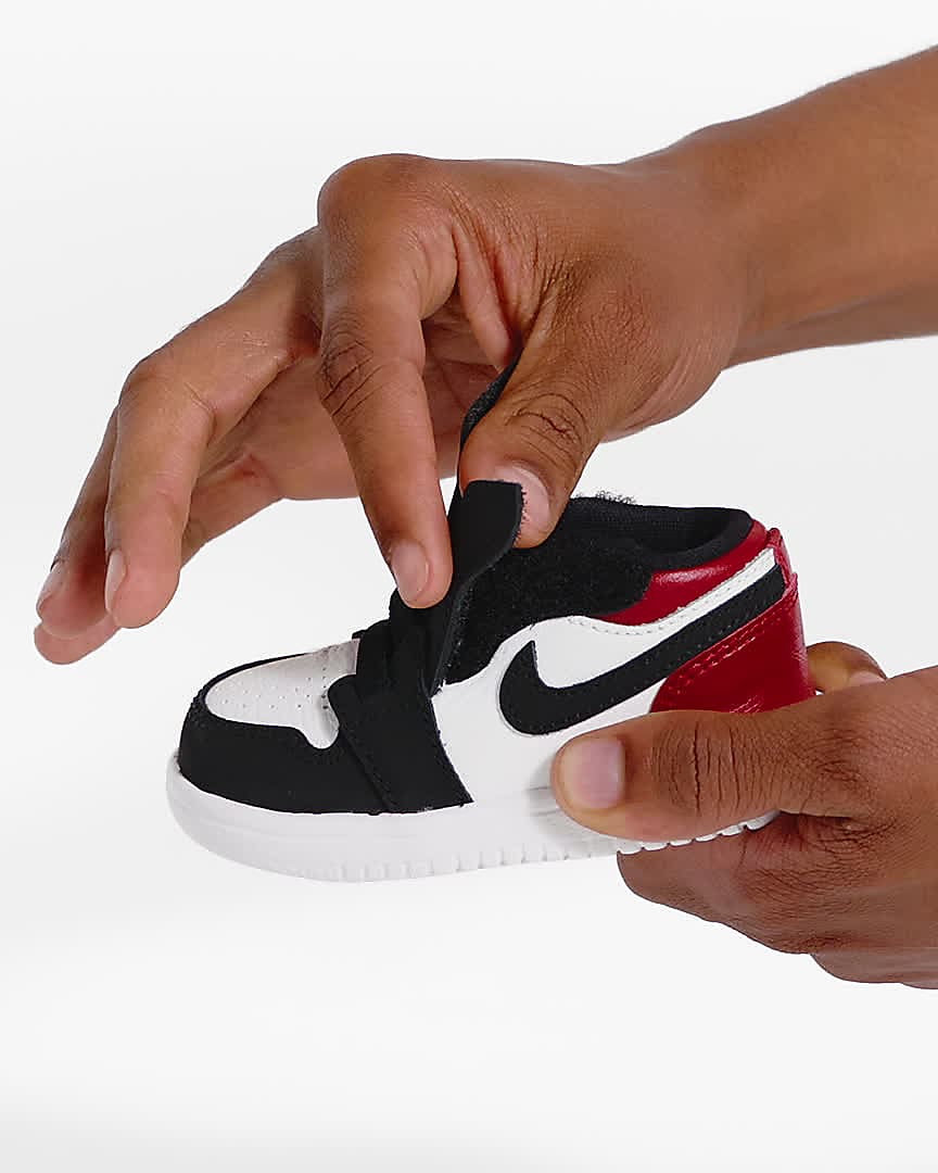 Chaussure Jordan 1 Low Alt pour Bébé et Petit enfant. Nike LU