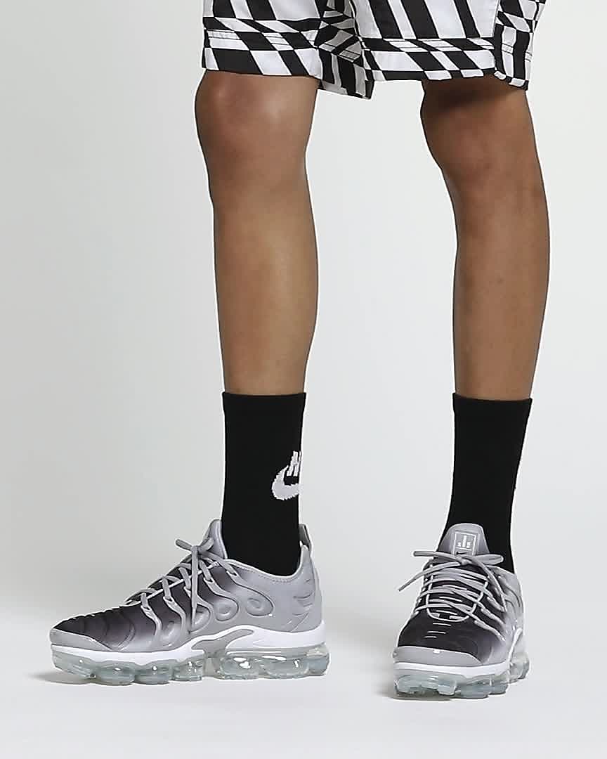 nike vapormax with shorts
