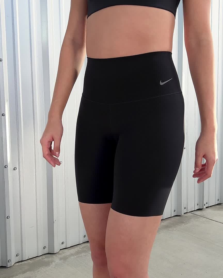Nike Zenvy (M) Women's Gentle-support High-waisted 20cm (approx.) Biker  Shorts with Pockets (Maternity). Nike CH