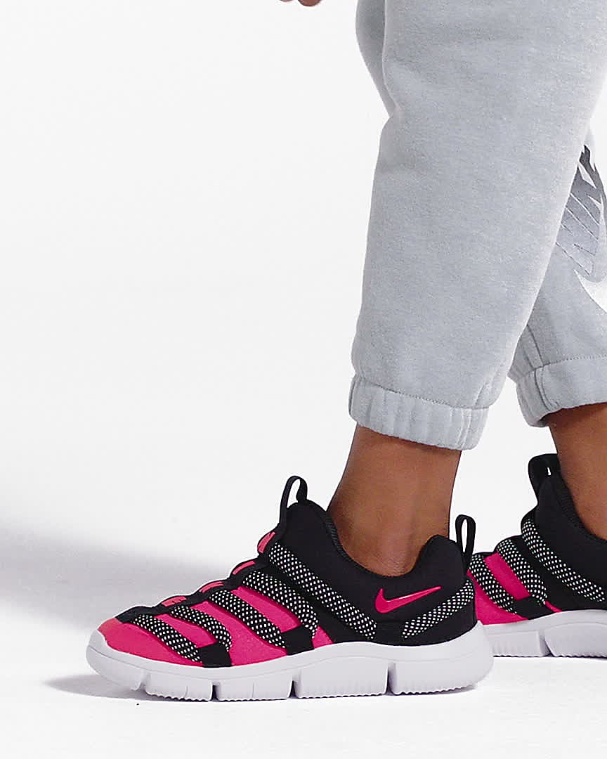 Nike Novice Little Kids' Shoe. Nike JP