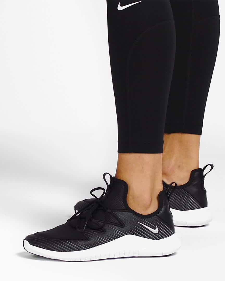Nike Free TR Ultra 女款訓練鞋。Nike TW