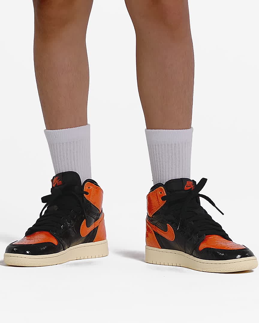 Air Jordan 1 Retro 高筒OG 男童鞋款。Nike TW