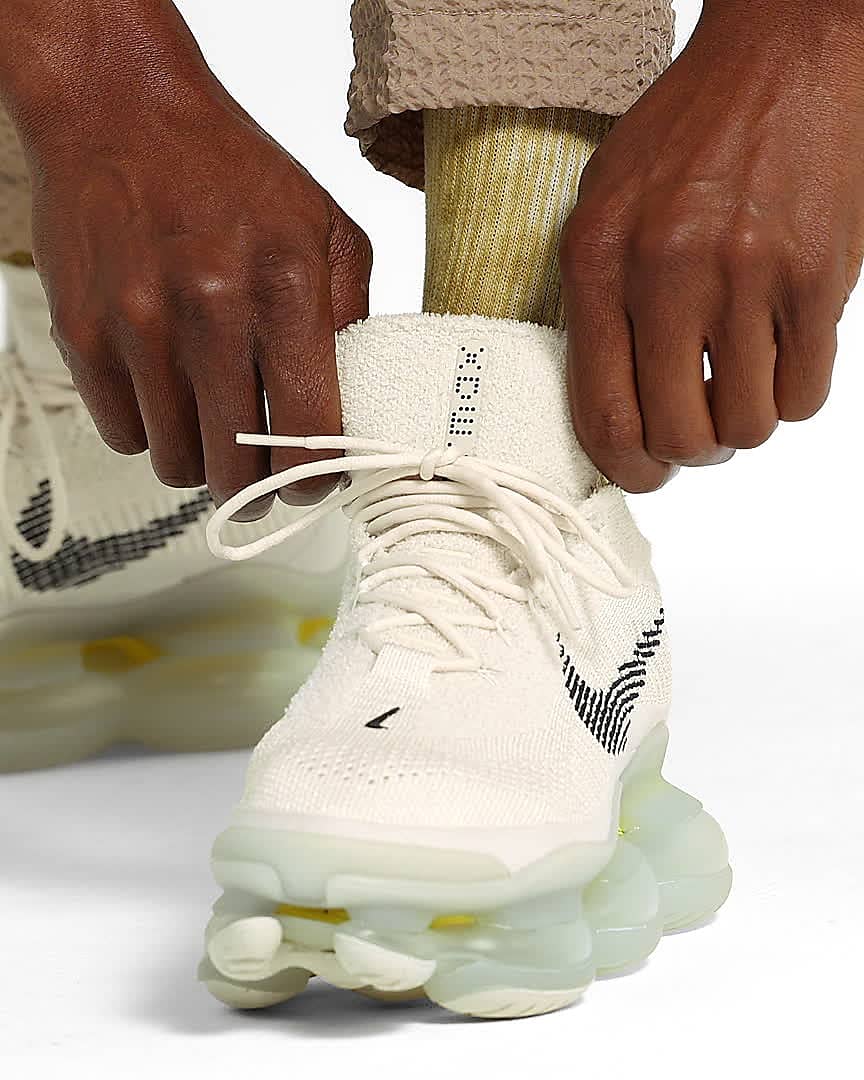 Nike Air Max Scorpion Flyknit Men's Shoes. 