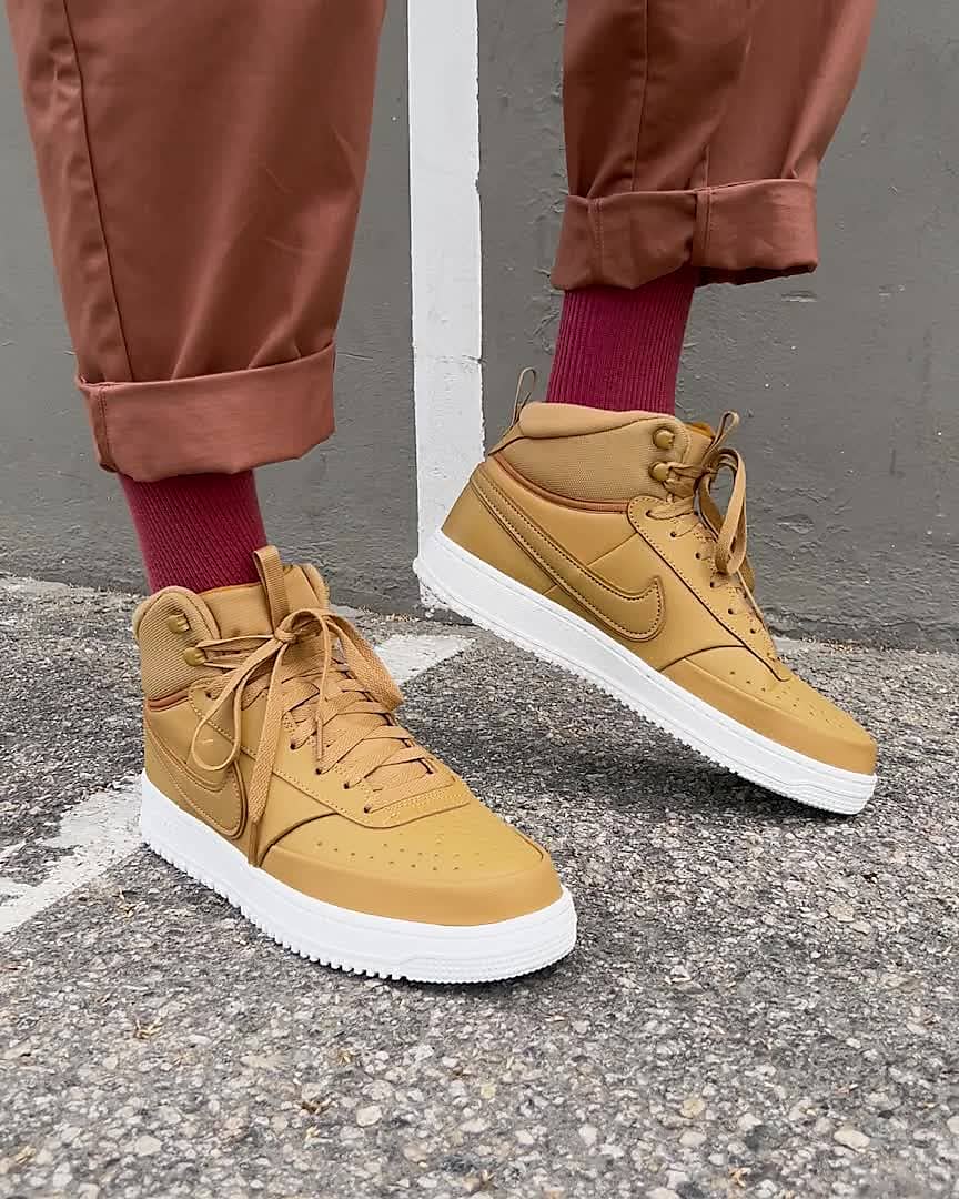 Nike Court Vision Mid Winter Herenschoenen. Nike NL