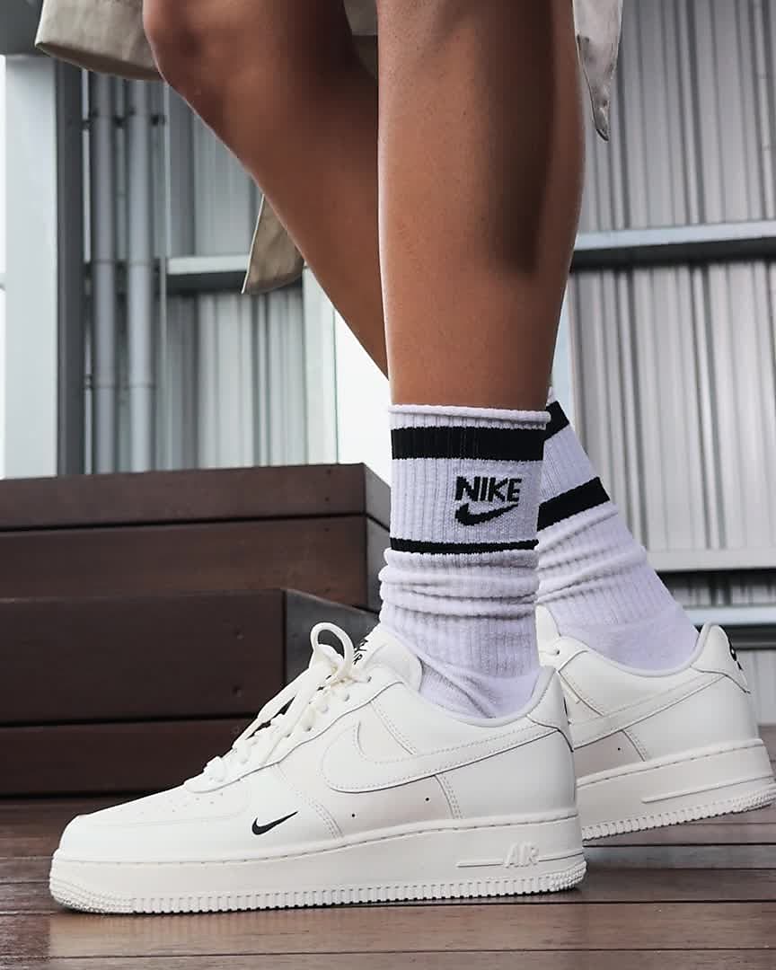 NIKE◇AIR FORCE 1 07_エア フォース 1 07 27cm WHT 新色追加 - スニーカー