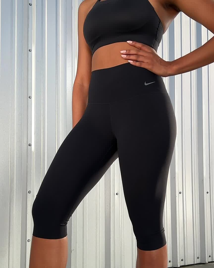 Nike Zenvy Women's Gentle-Support High-Waisted Capri Leggings. Nike NO