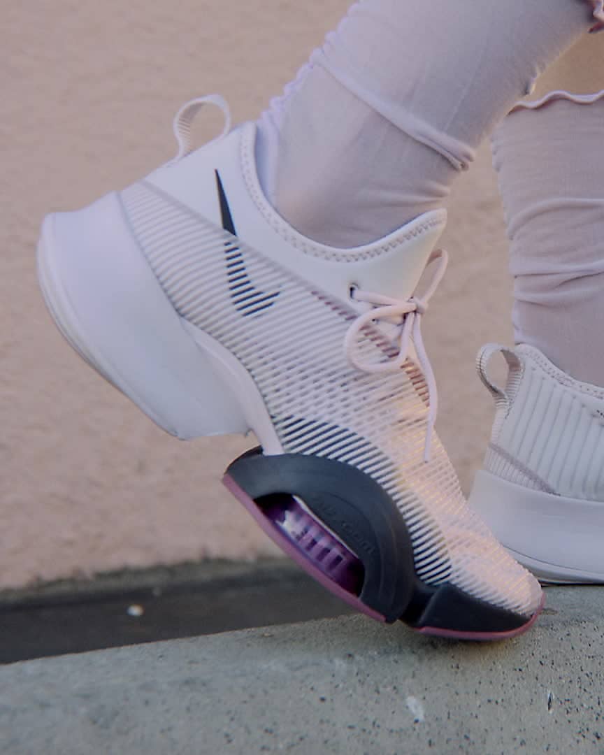 Nike Air Zoom SuperRep 高強度間歇訓練女鞋。Nike TW