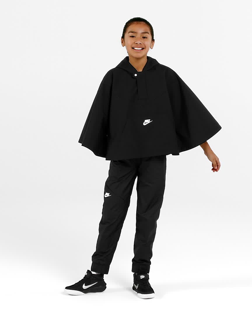 Nike FlyEase Play Kinderponcho. Nike BE