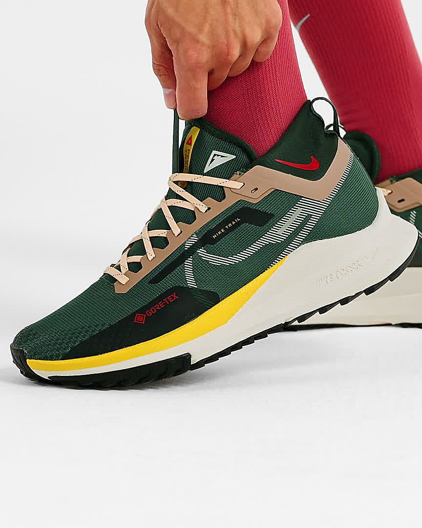 Jirafa Cambiarse de ropa Individualidad Nike Pegasus Trail 4 GORE-TEX Men's Waterproof Trail Running Shoes. Nike.com