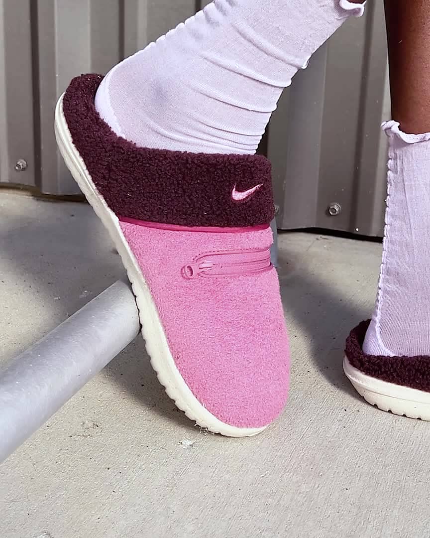 Nike Burrow SE Women's Slippers. Nike CH