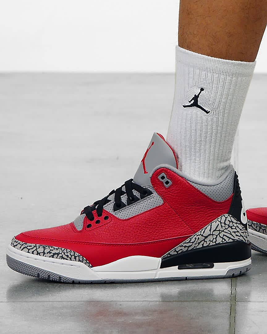 รองเท้าผู้ชาย Air Jordan 3 Retro SE Nike TH