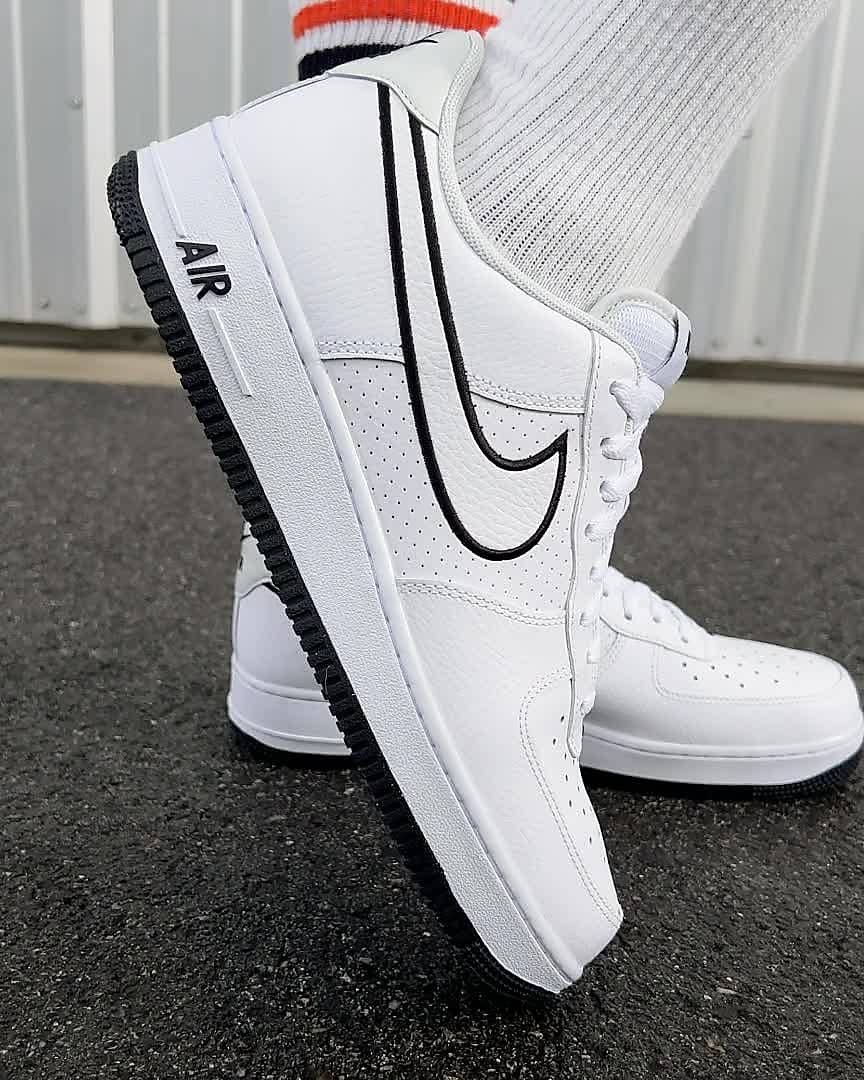 Chaussure Nike Air Force 1 '07 pour homme. Nike FR