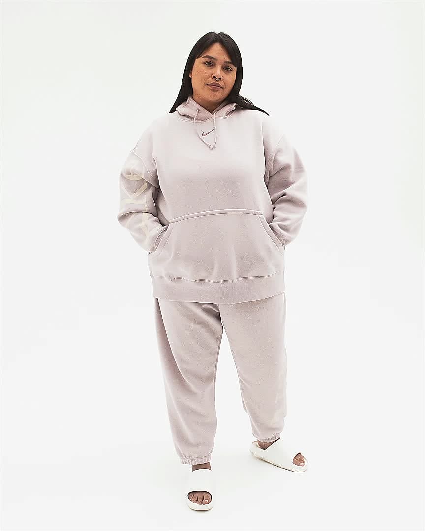 Nike Sportswear Phoenix Fleece Women's Oversized Logo Hoodie (Plus Size).  Nike CA