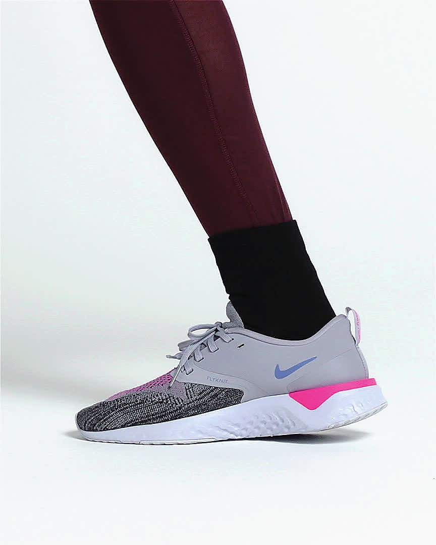 nike odyssey react flyknit 2 damen-laufschuh