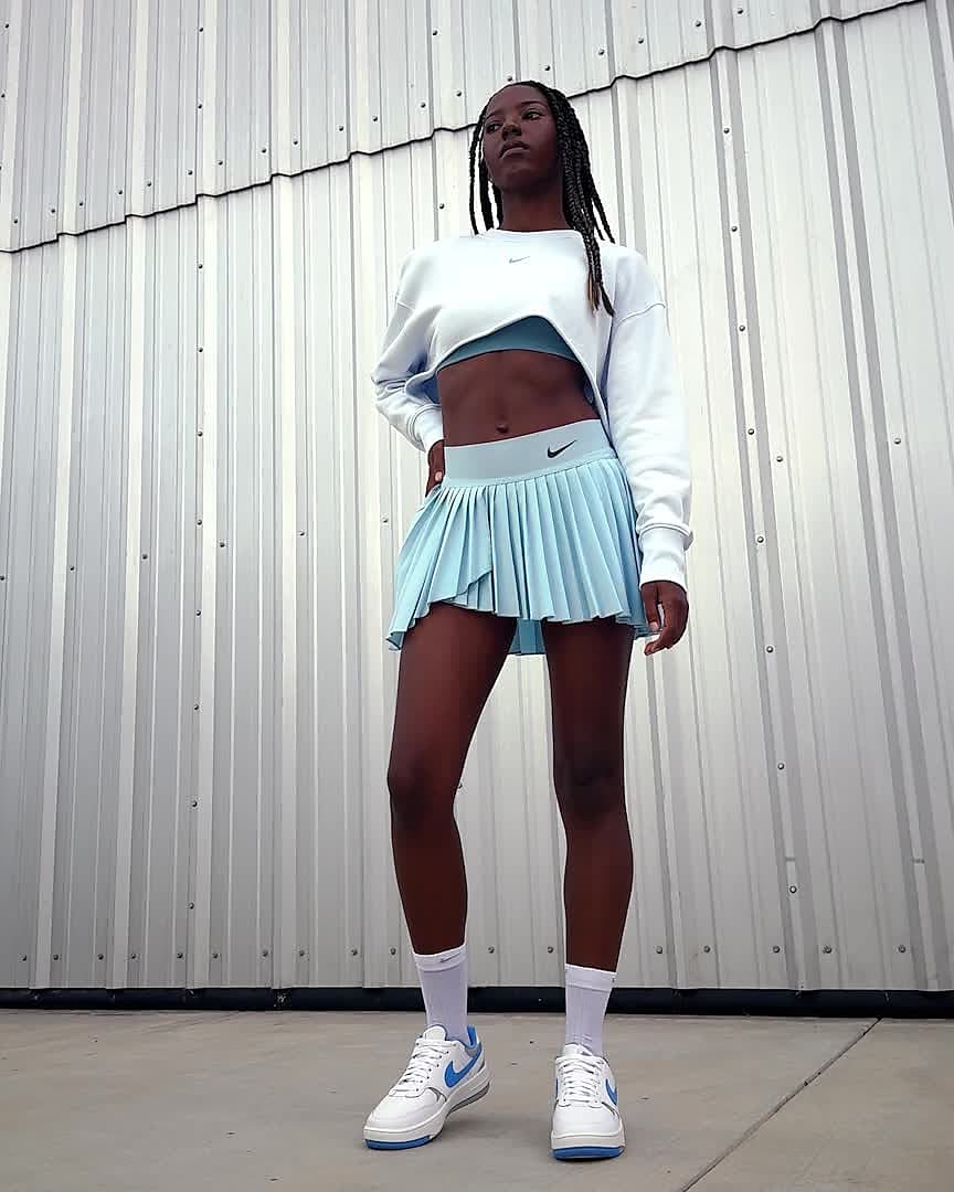 Adidas outfit with nike shoes top