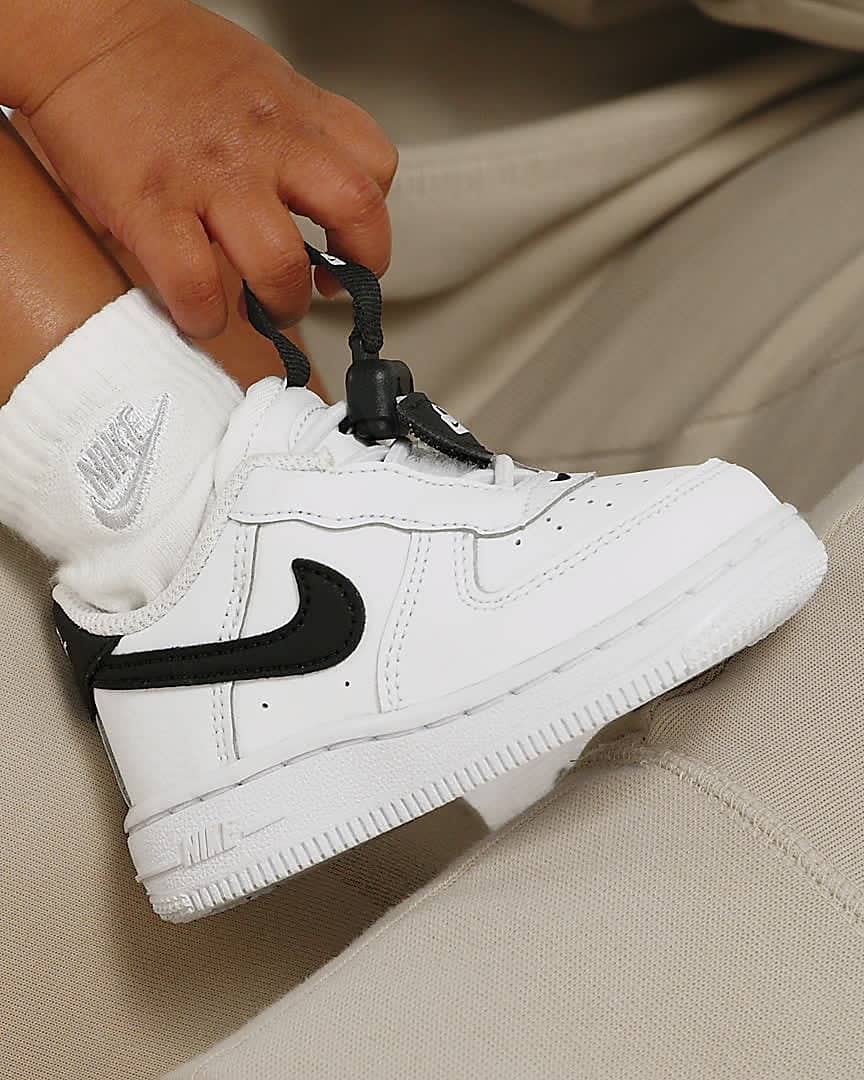 Calzado para bebé e infantil Nike Force 1 Toggle. Nike MX
