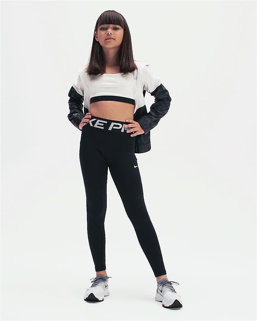 Conjunto de camisola e leggings Nike Floral para criança. Nike PT