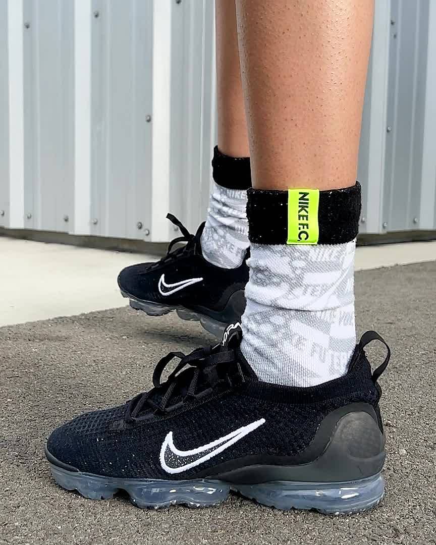Nike Air VaporMax 2021 FK Women's Shoes. Nike ID