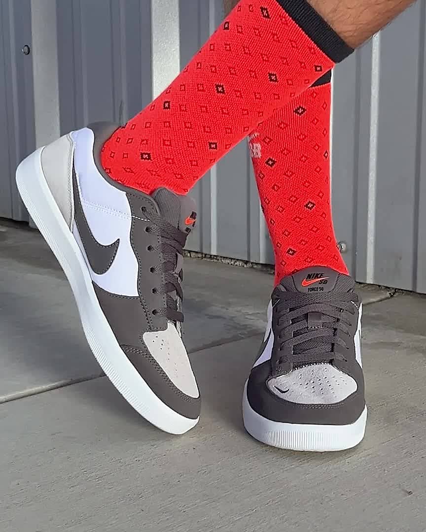 Kaykay nike hotsell store