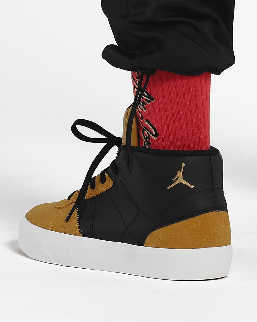 Jordan Series Mid Shoes.