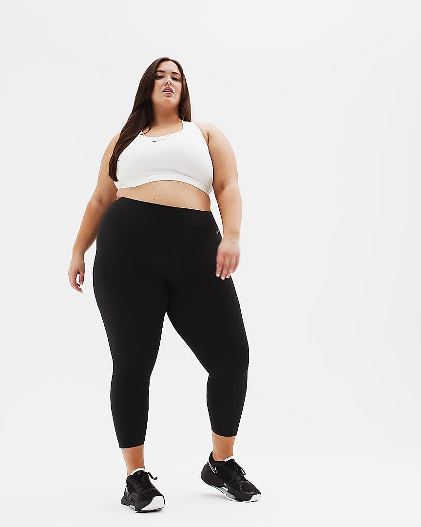 Nike Swoosh Medium-Support Women's Padded Sports Bra (Plus Size)