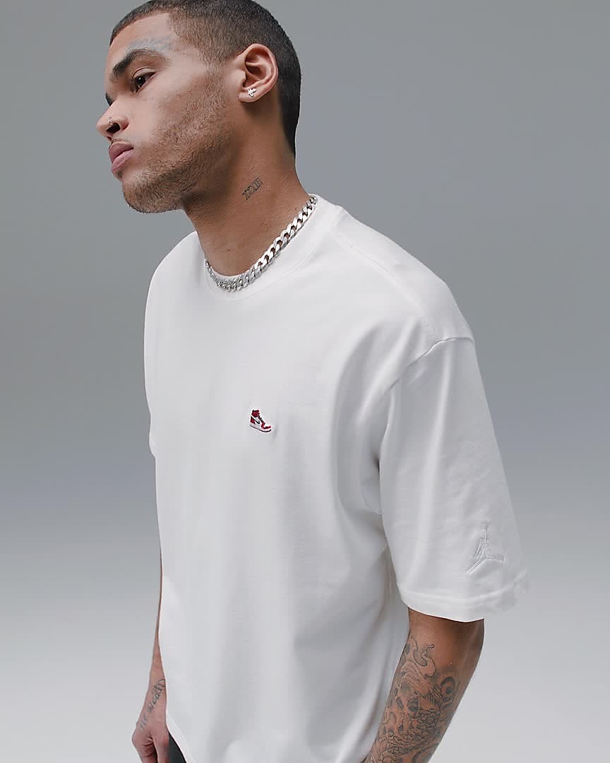 Nike brand t shop shirt