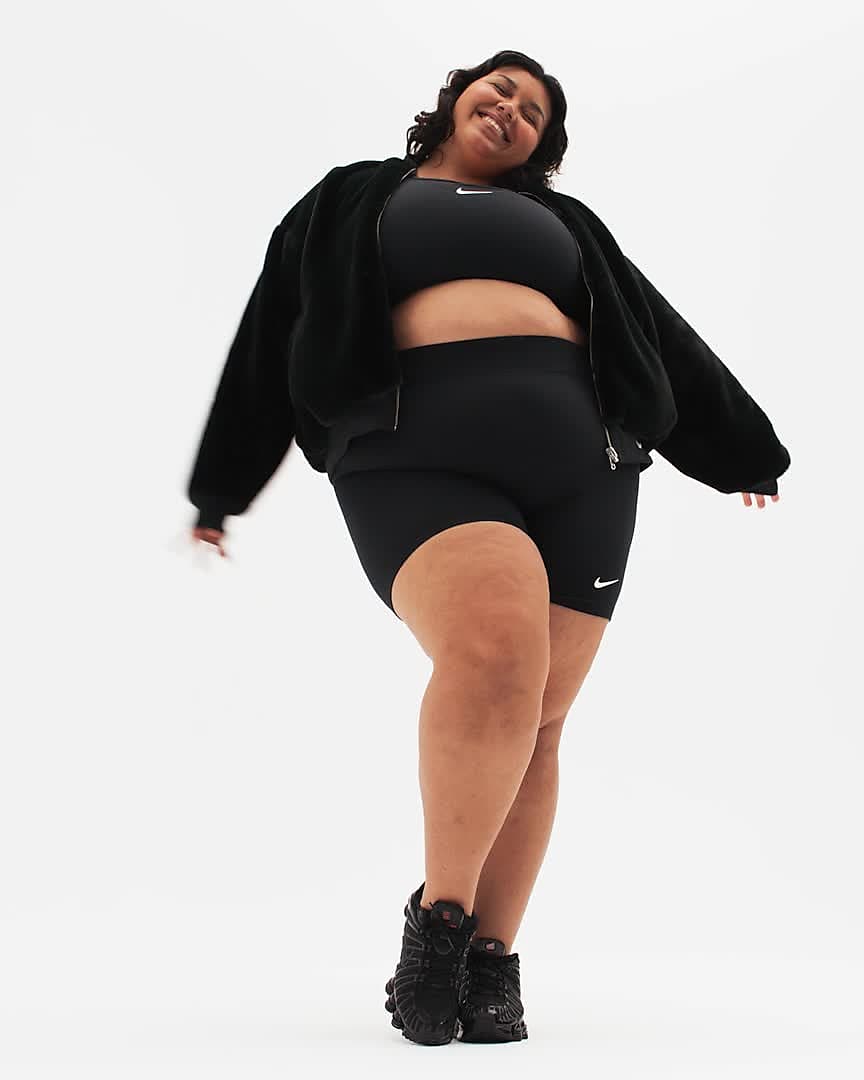 Nike Sportswear Classic Women's High-Waisted 20.5cm (approx.) Biker Shorts  (Plus Size)