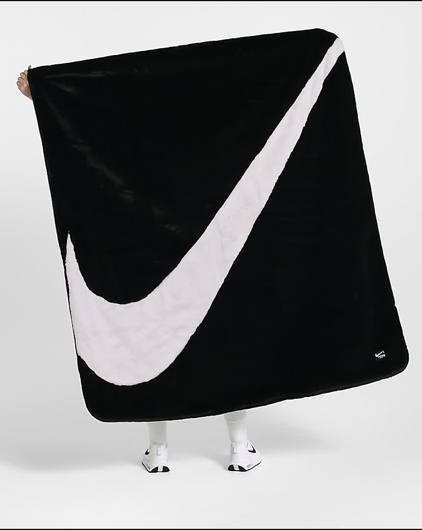 Nike Sportswear Faux Fur Blanket