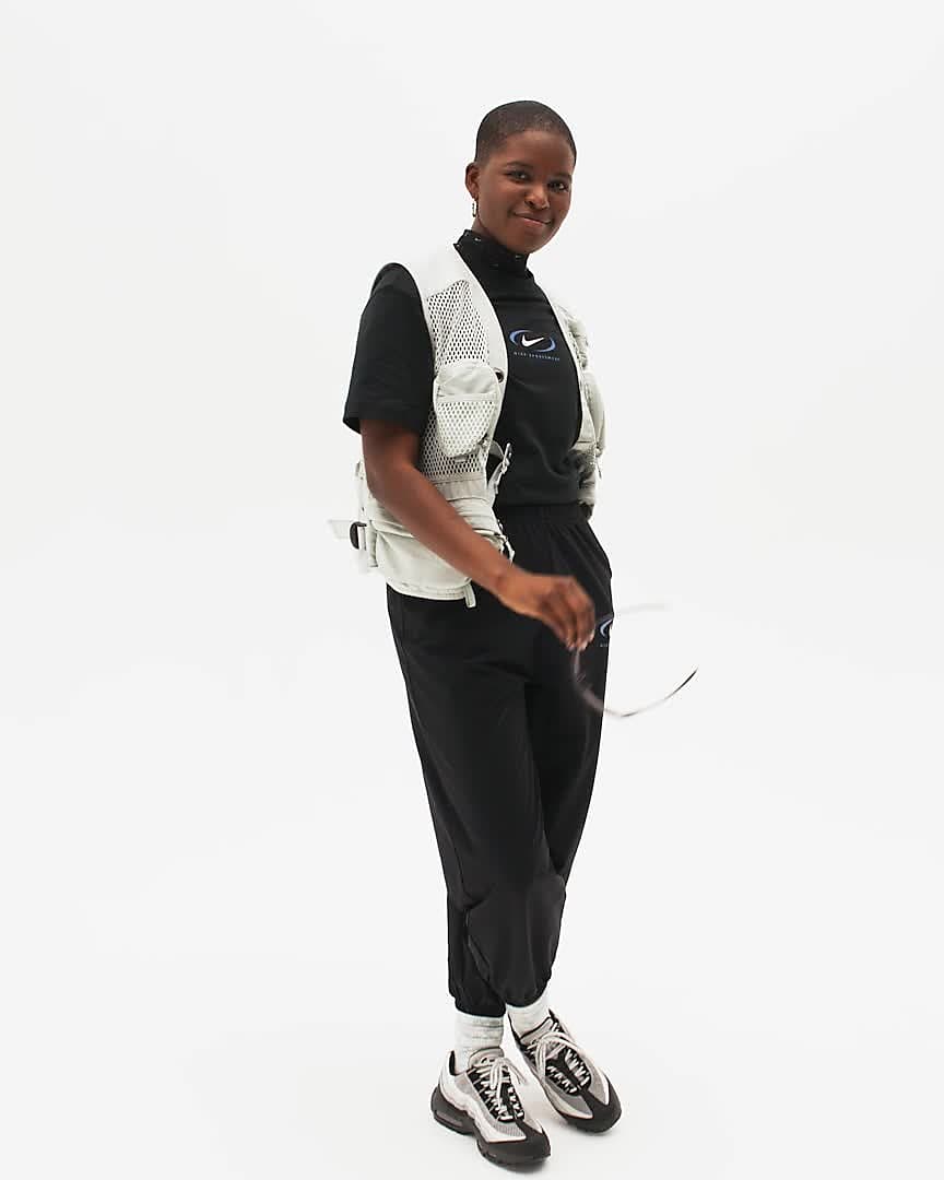 Nike Sportswear Trend Women's Woven Joggers. Nike FI