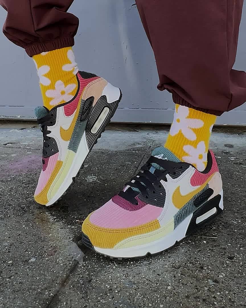 Nike Air Max 90 Women's Shoes