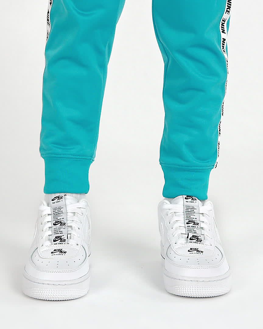 Calzado para niños talla grande Nike Air Force 1 LV8 3 Calzado para niños talla grande Nike Air Force 1 LV8 3