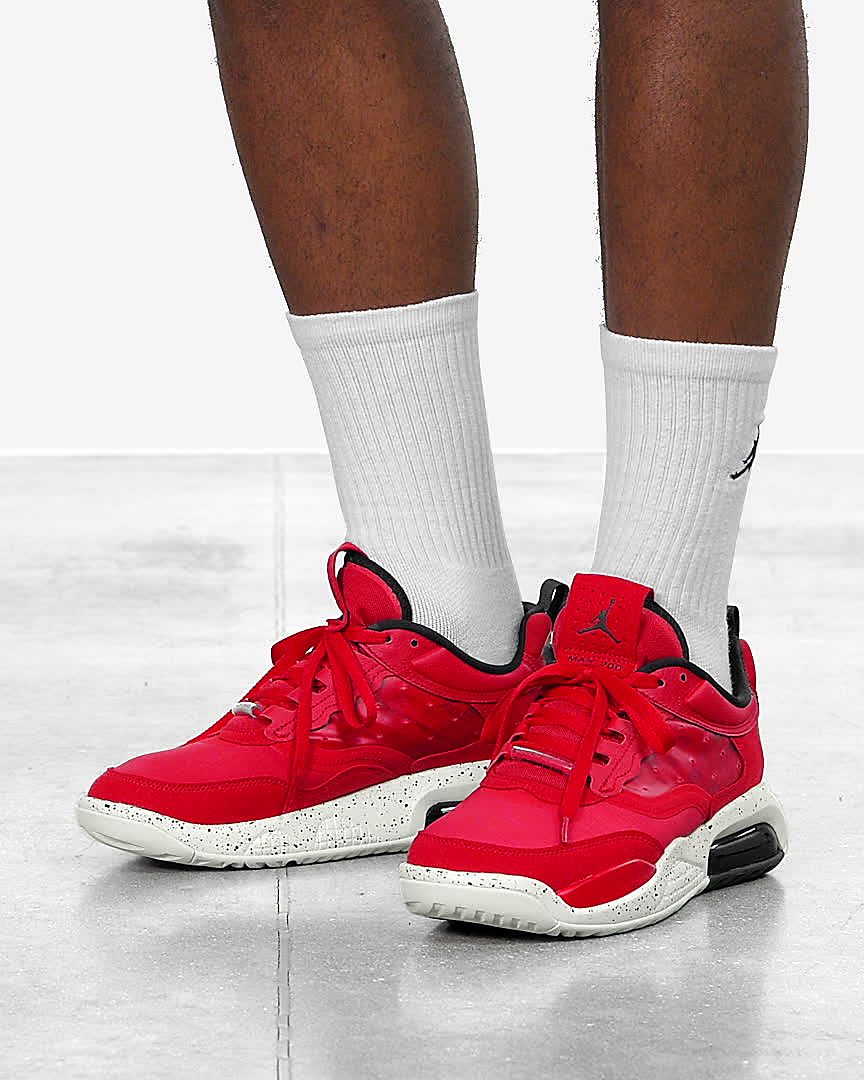 jordan maxin 200 on feet