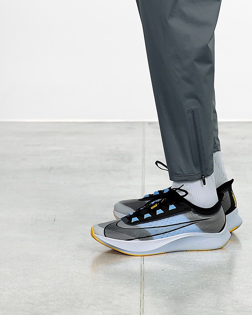 zoom fly 3 premium difference
