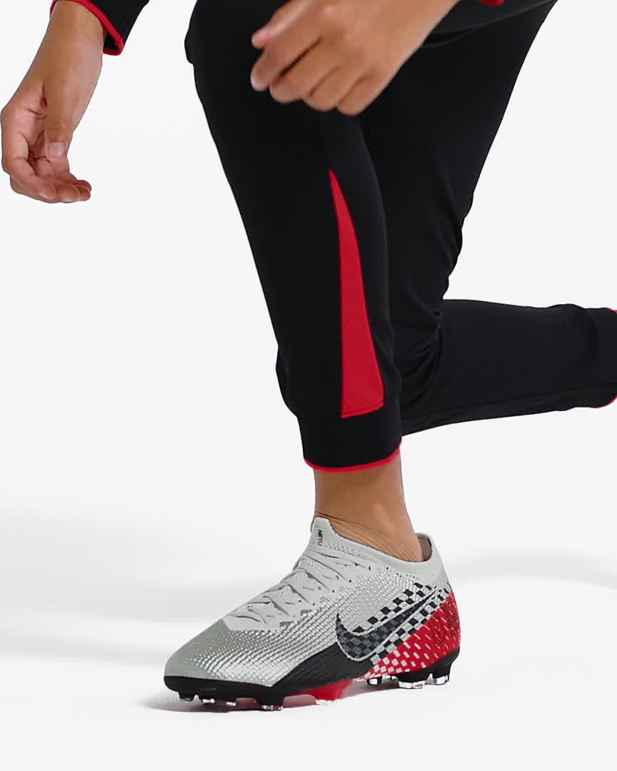 Nike Mercurial Vapor 13 Elite FUTURE DNA Pack Review.