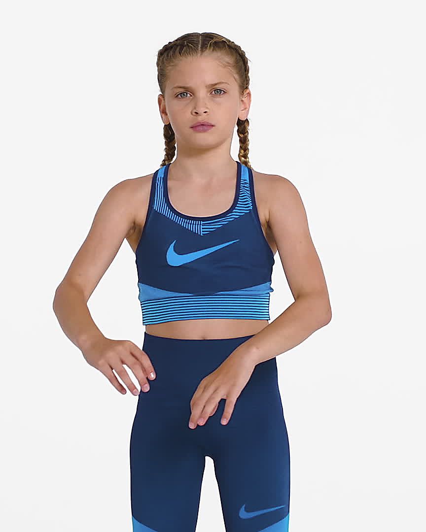 girl wearing sports bra