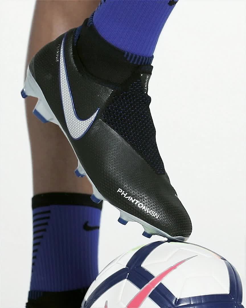 Football Boots Nike Phantom Vision II Elite DF FG White Black .
